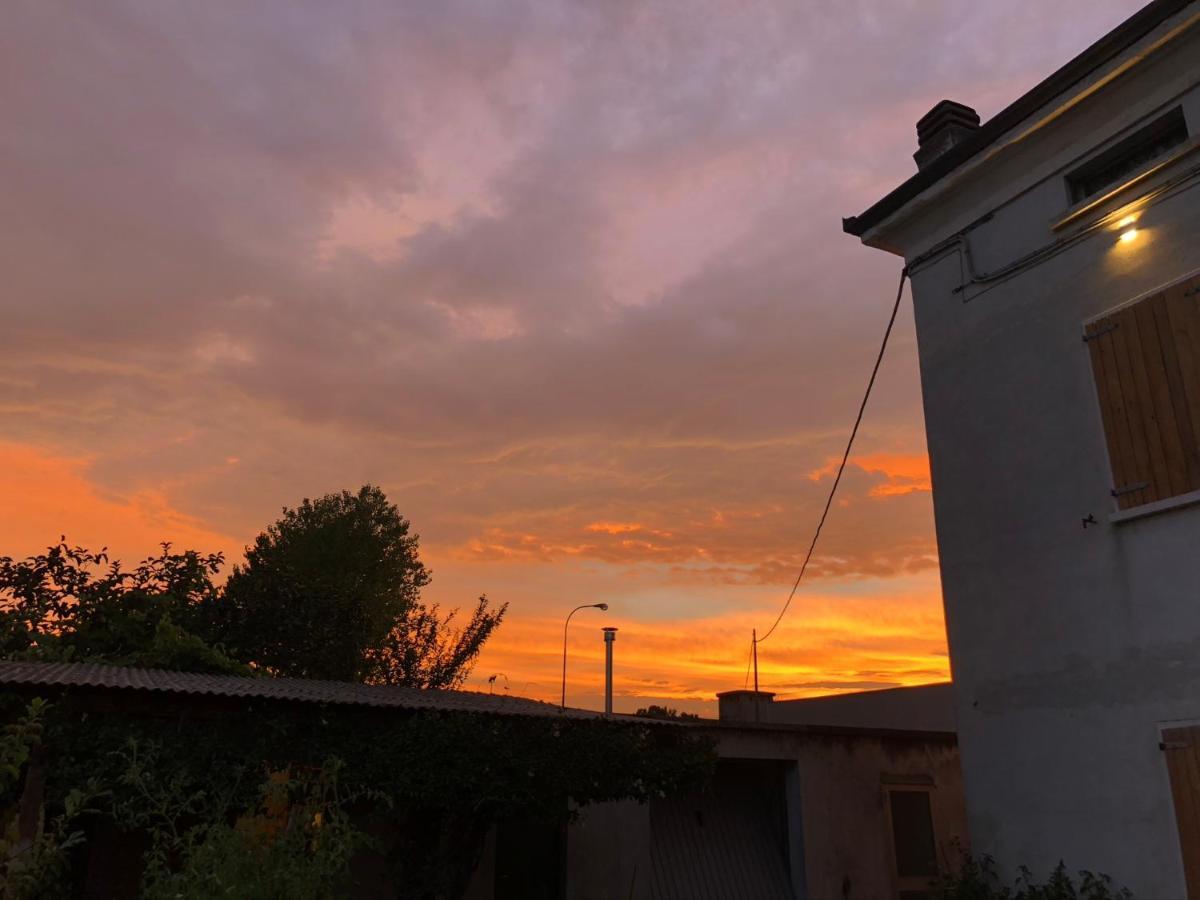 Casa Porto Vecchio Hotel Peschiera del Garda Eksteriør billede